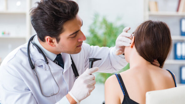 consultar-otorrinolaringologista-1280×720-2